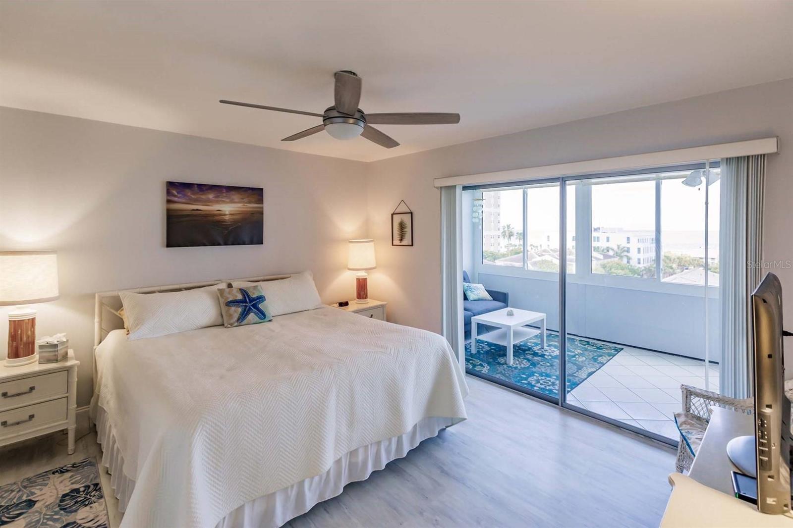 Image 18 of 24 For 1125 Peppertree Drive 501