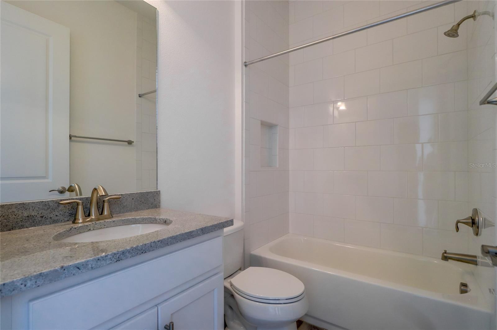 Image 29 of 55 For 31045 Lindentree Drive