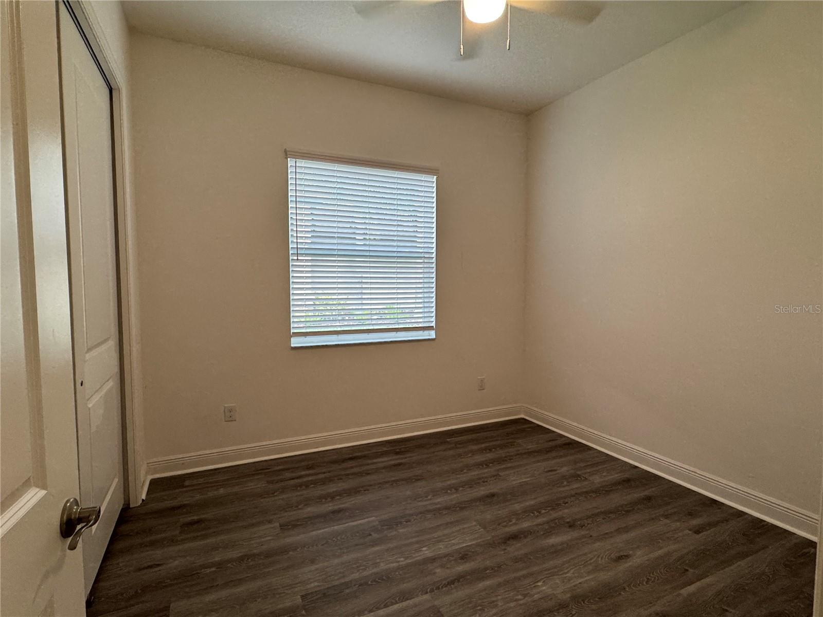 Image 32 of 55 For 31045 Lindentree Drive