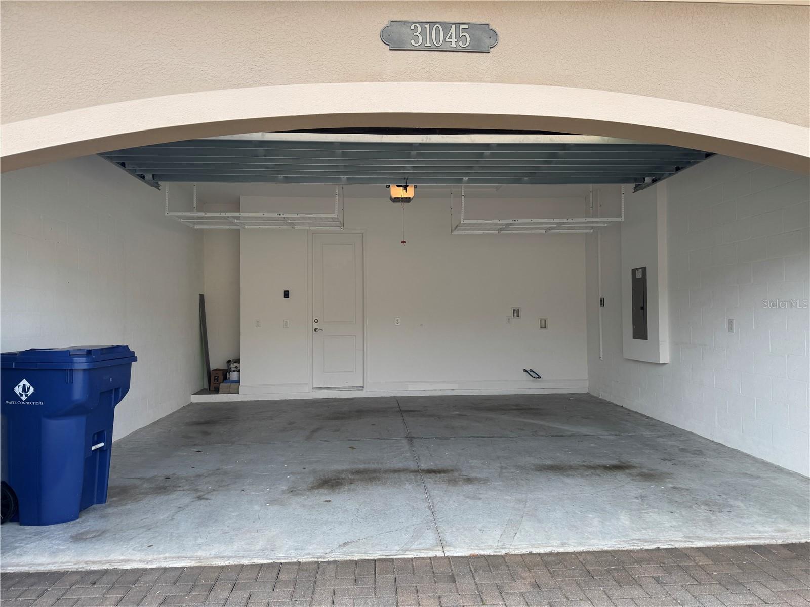 Image 44 of 55 For 31045 Lindentree Drive