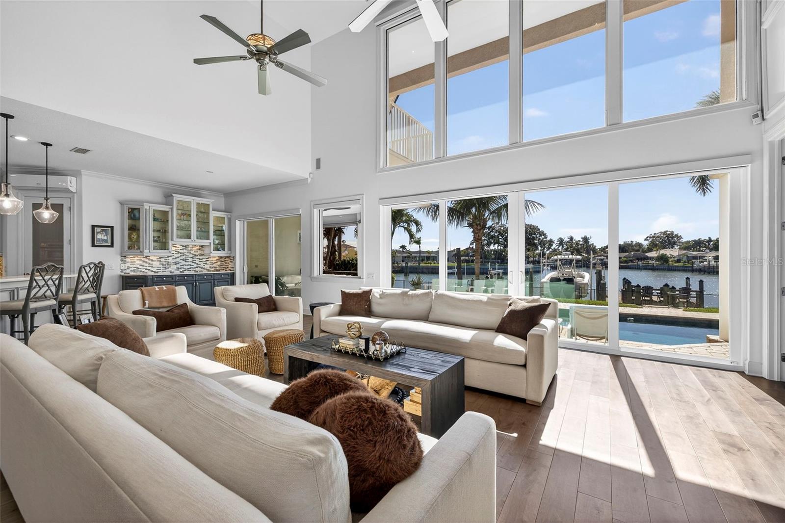 Image 6 of 82 For 3796 42nd Avenue S