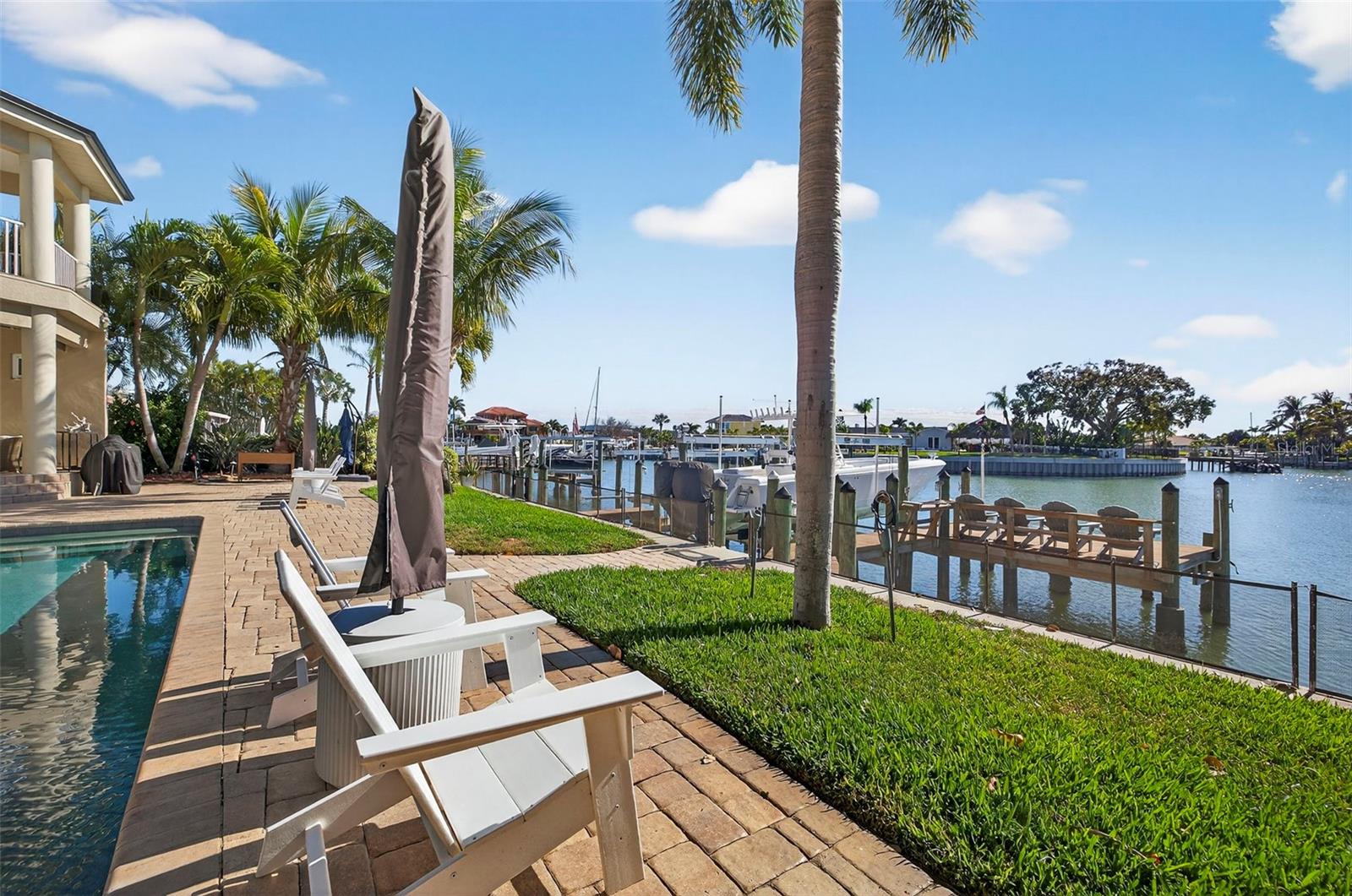 Image 65 of 82 For 3796 42nd Avenue S