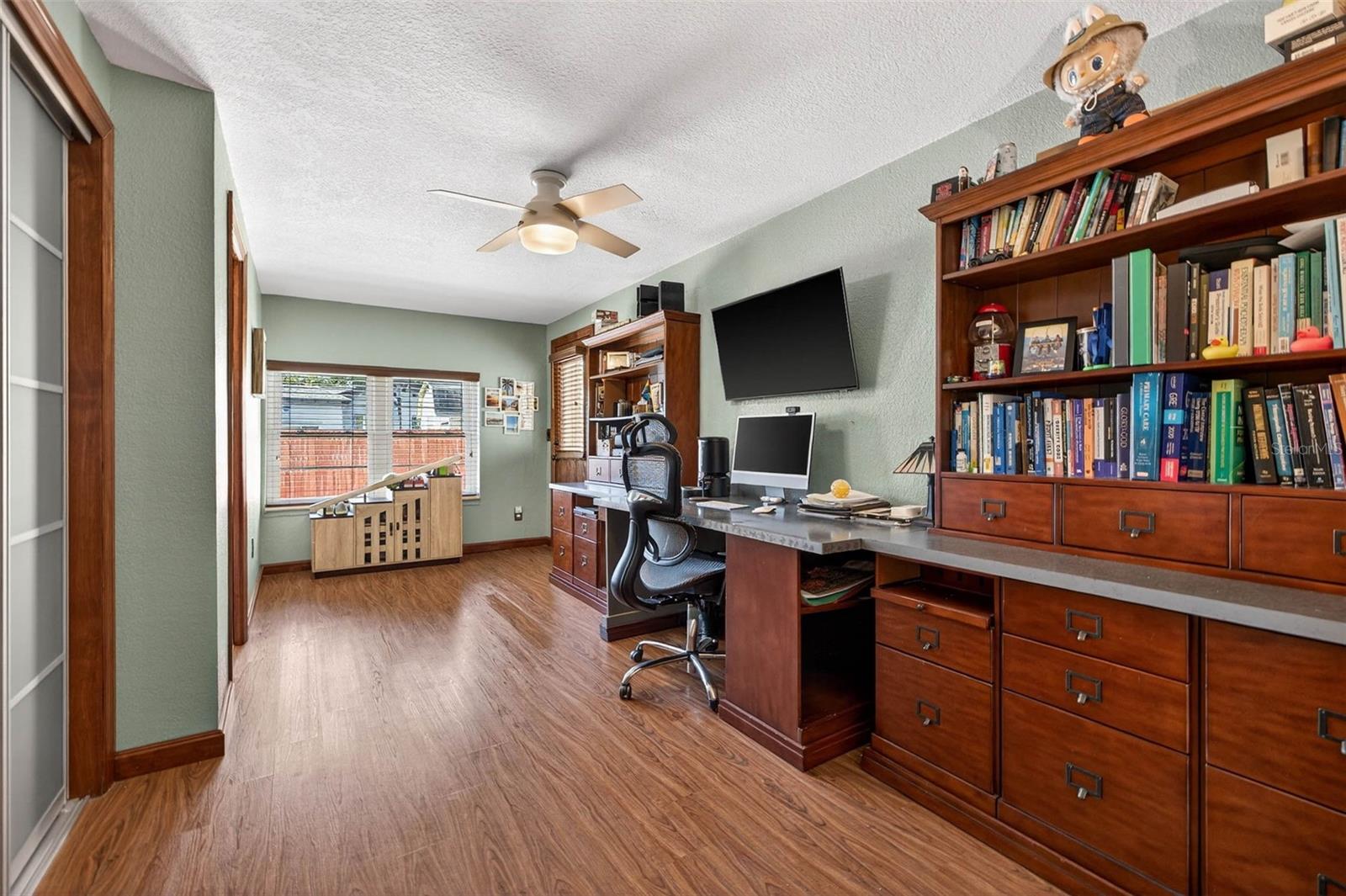 Image 28 of 66 For 1431 22nd Avenue N