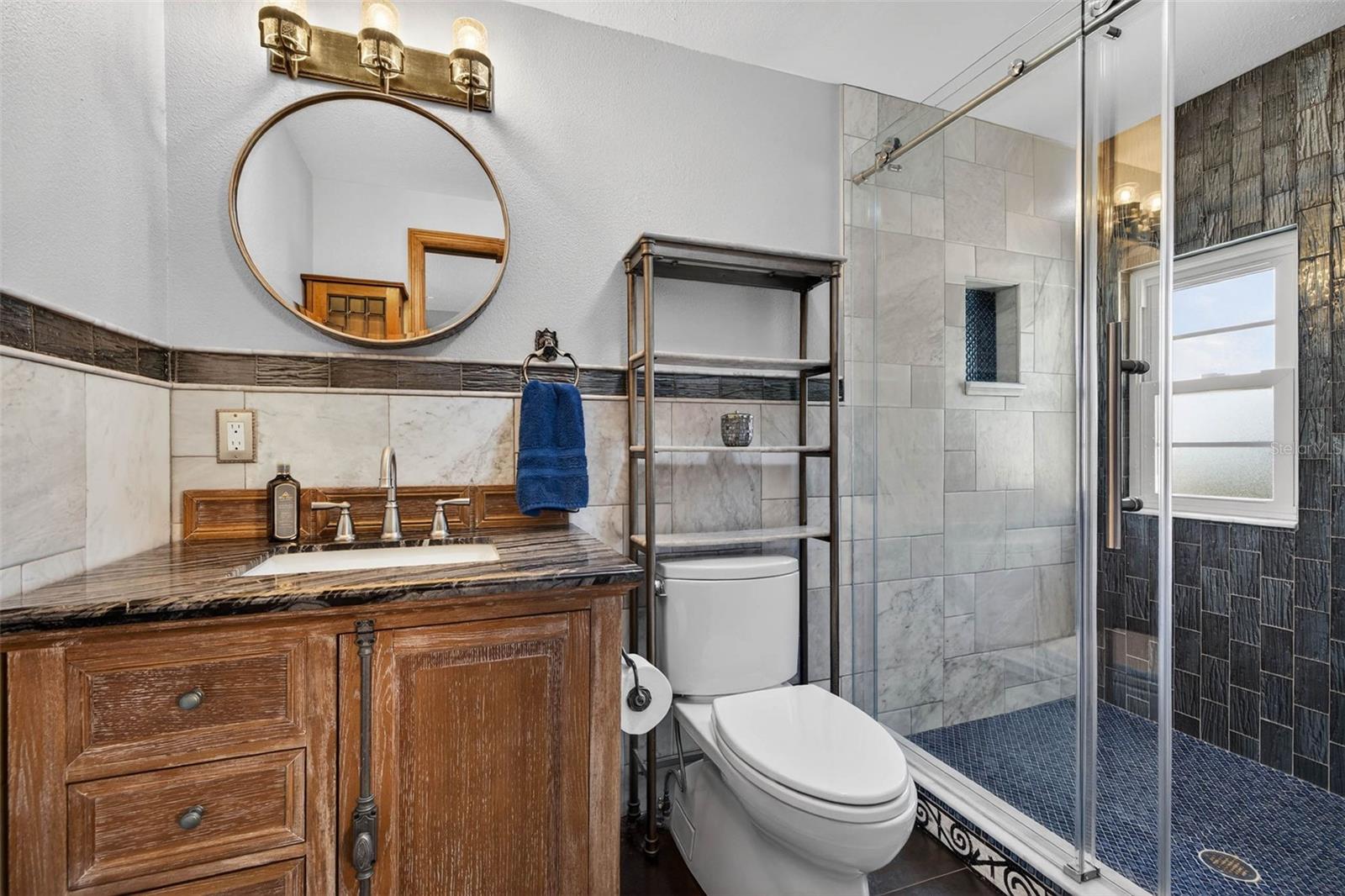 Image 29 of 66 For 1431 22nd Avenue N