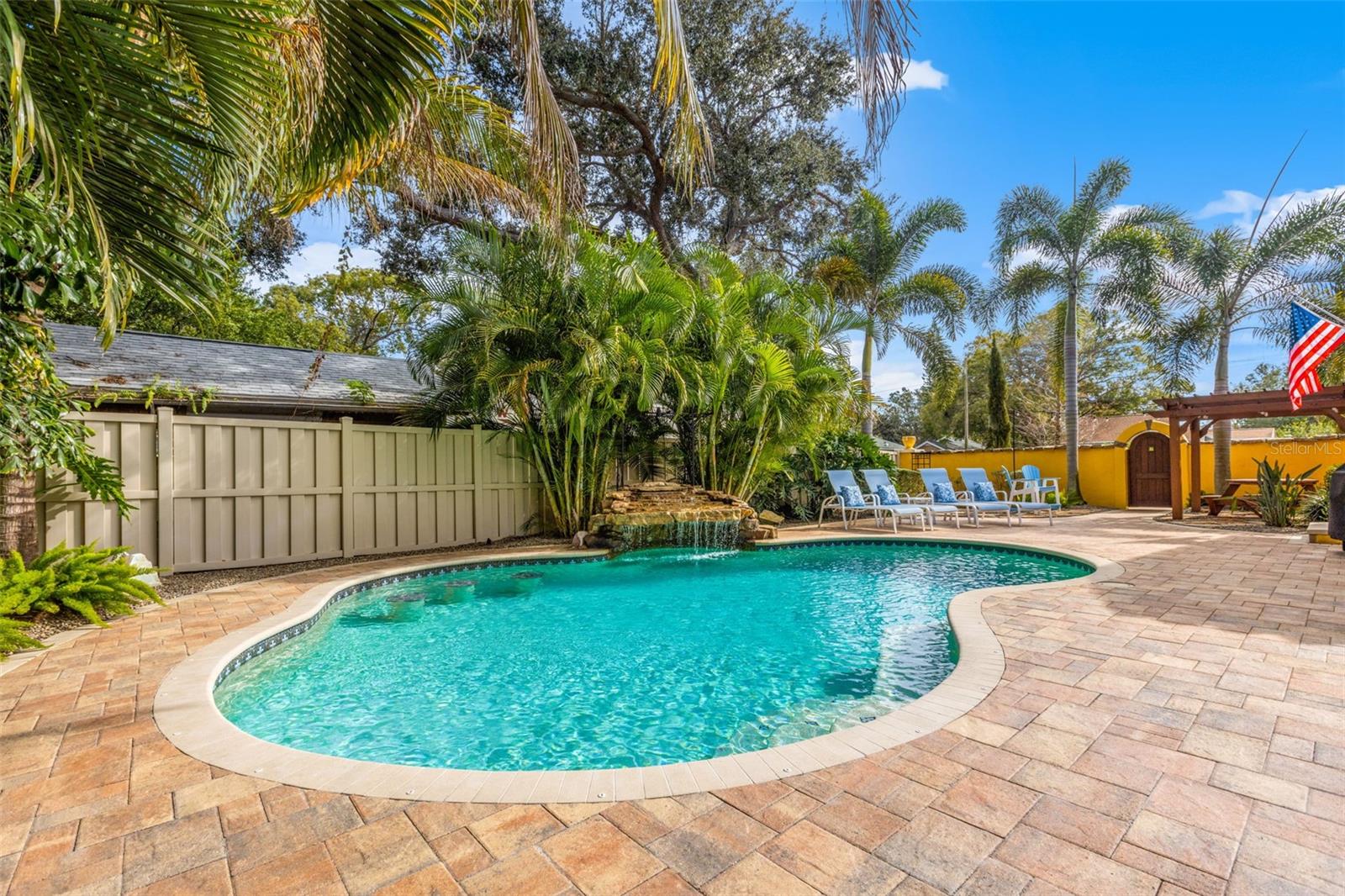 Image 31 of 66 For 1431 22nd Avenue N