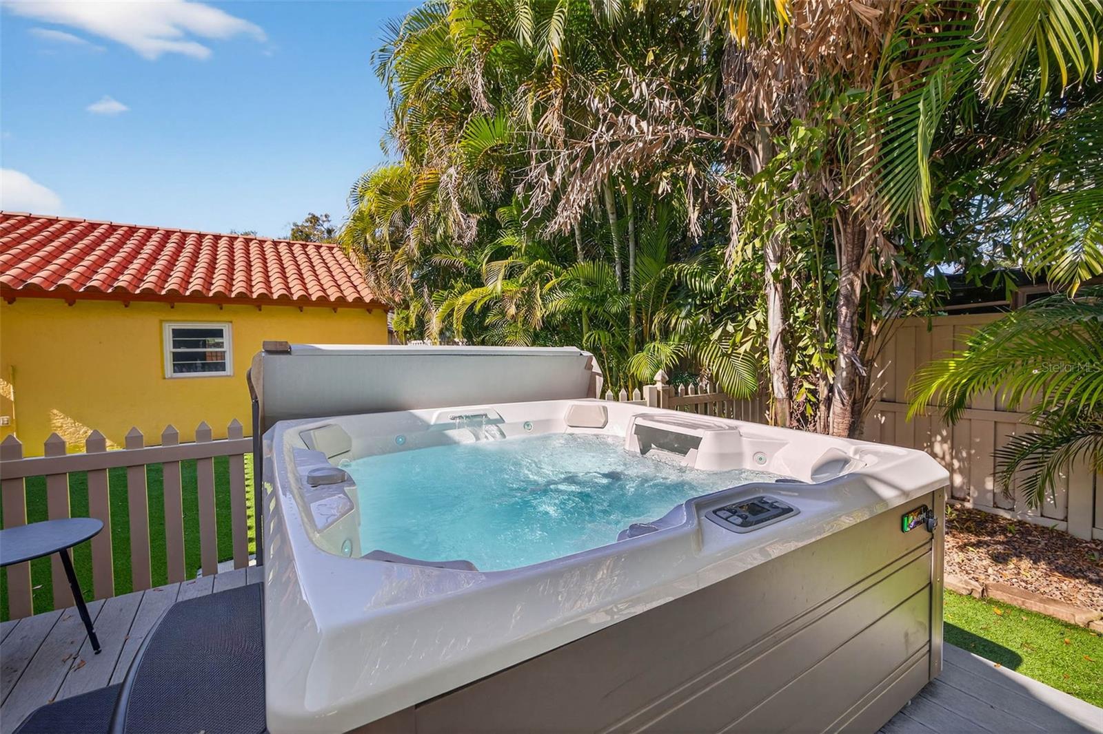 Image 43 of 66 For 1431 22nd Avenue N