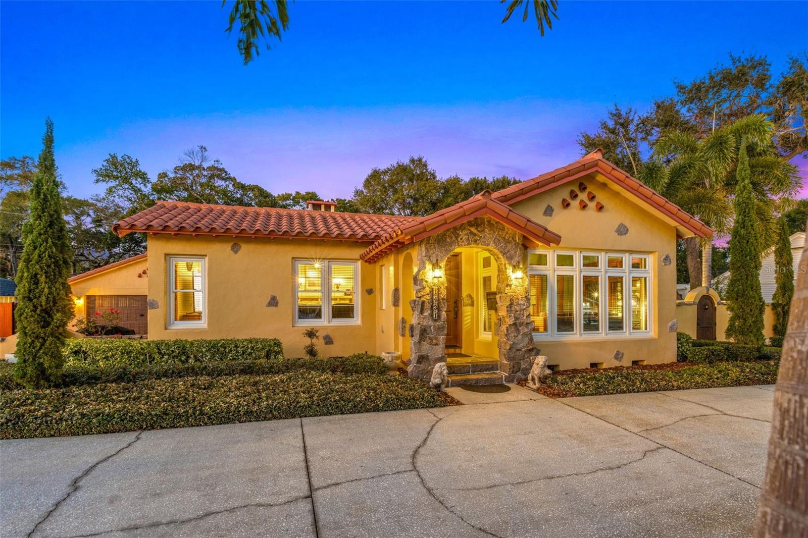 Image 57 of 66 For 1431 22nd Avenue N