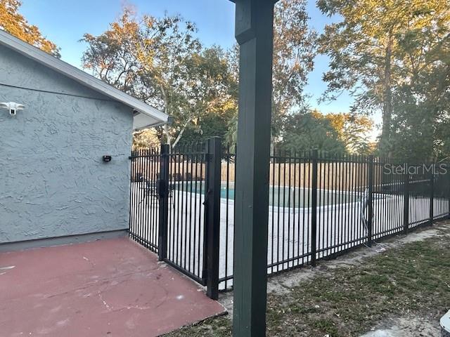 Listing photo id 12 for 12407 Oak Cedar Place 101