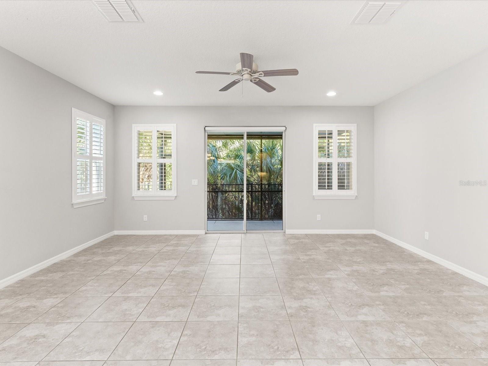 Image 13 of 49 For 1102 Vineyard Lane