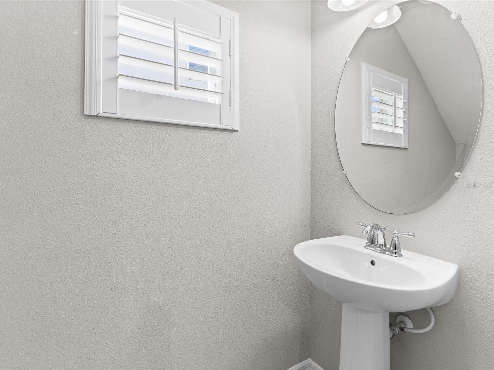 Image 17 of 49 For 1102 Vineyard Lane