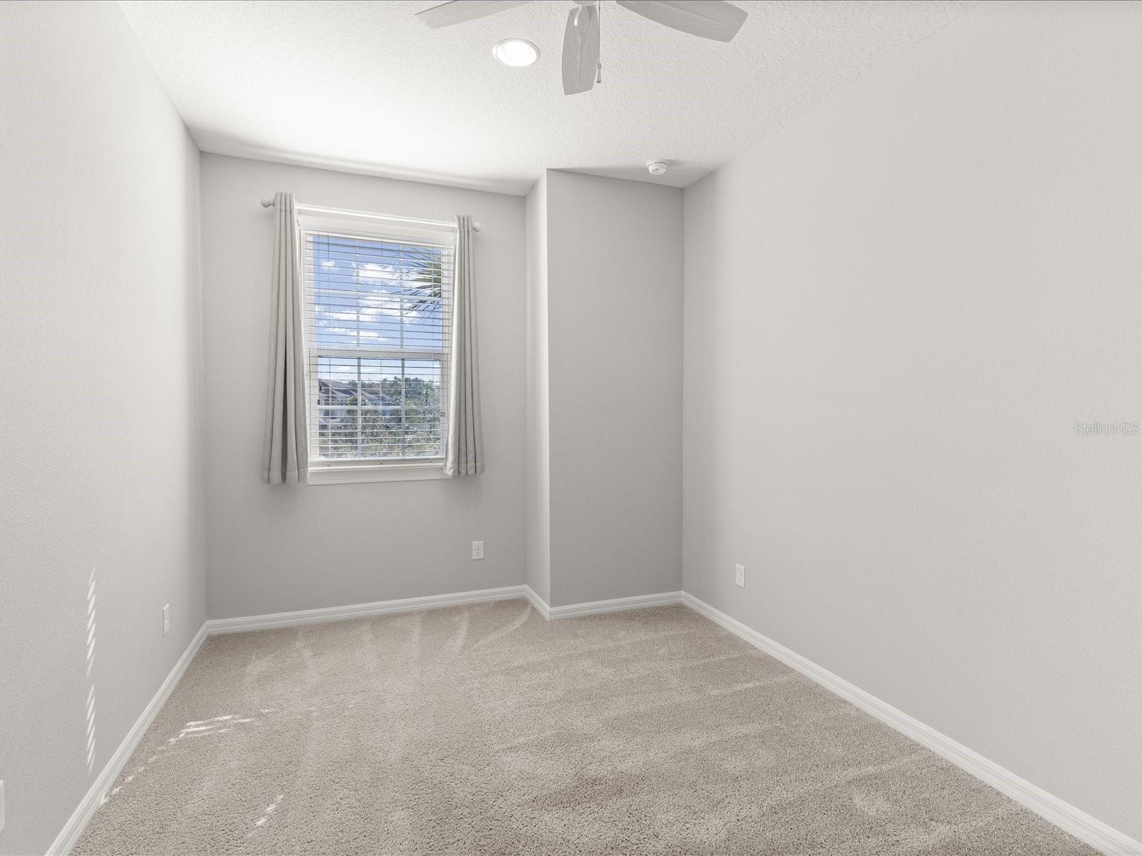 Image 27 of 49 For 1102 Vineyard Lane