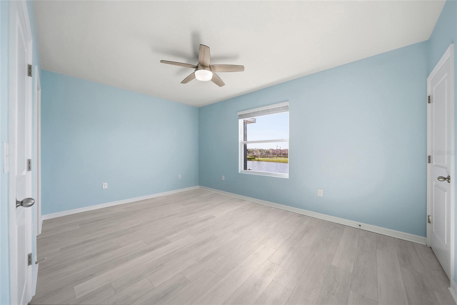 Image 17 of 48 For 2947 Suncoast Blend Drive