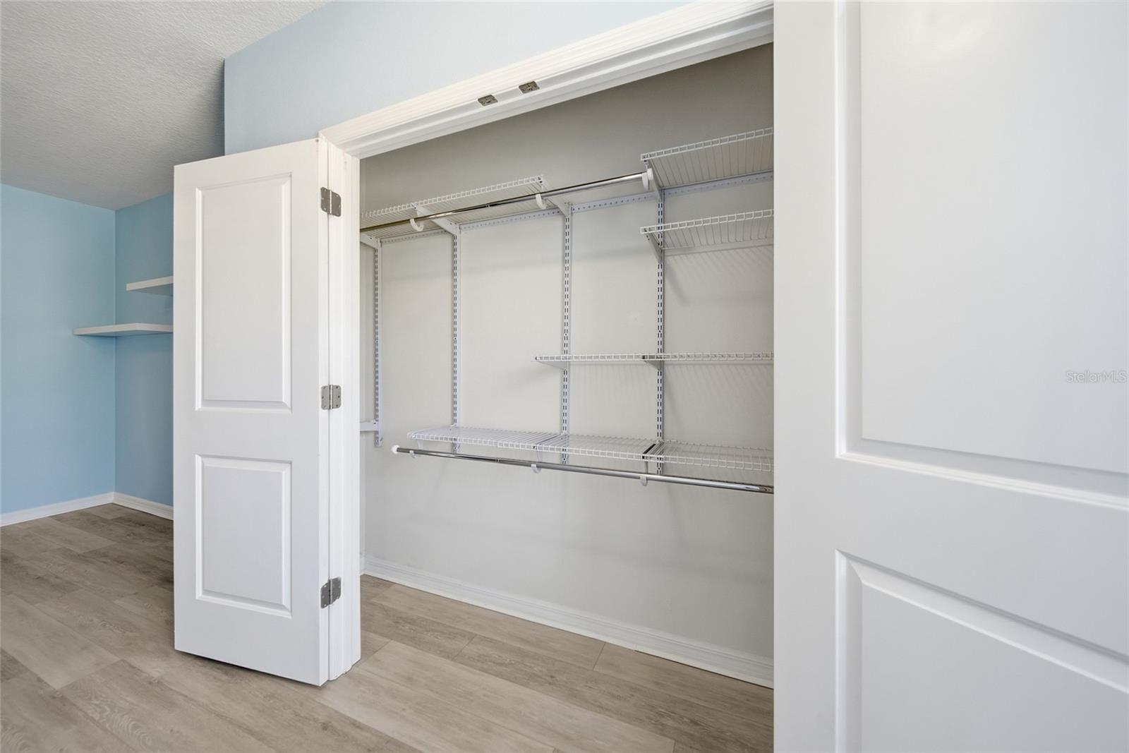 Image 27 of 48 For 2947 Suncoast Blend Drive