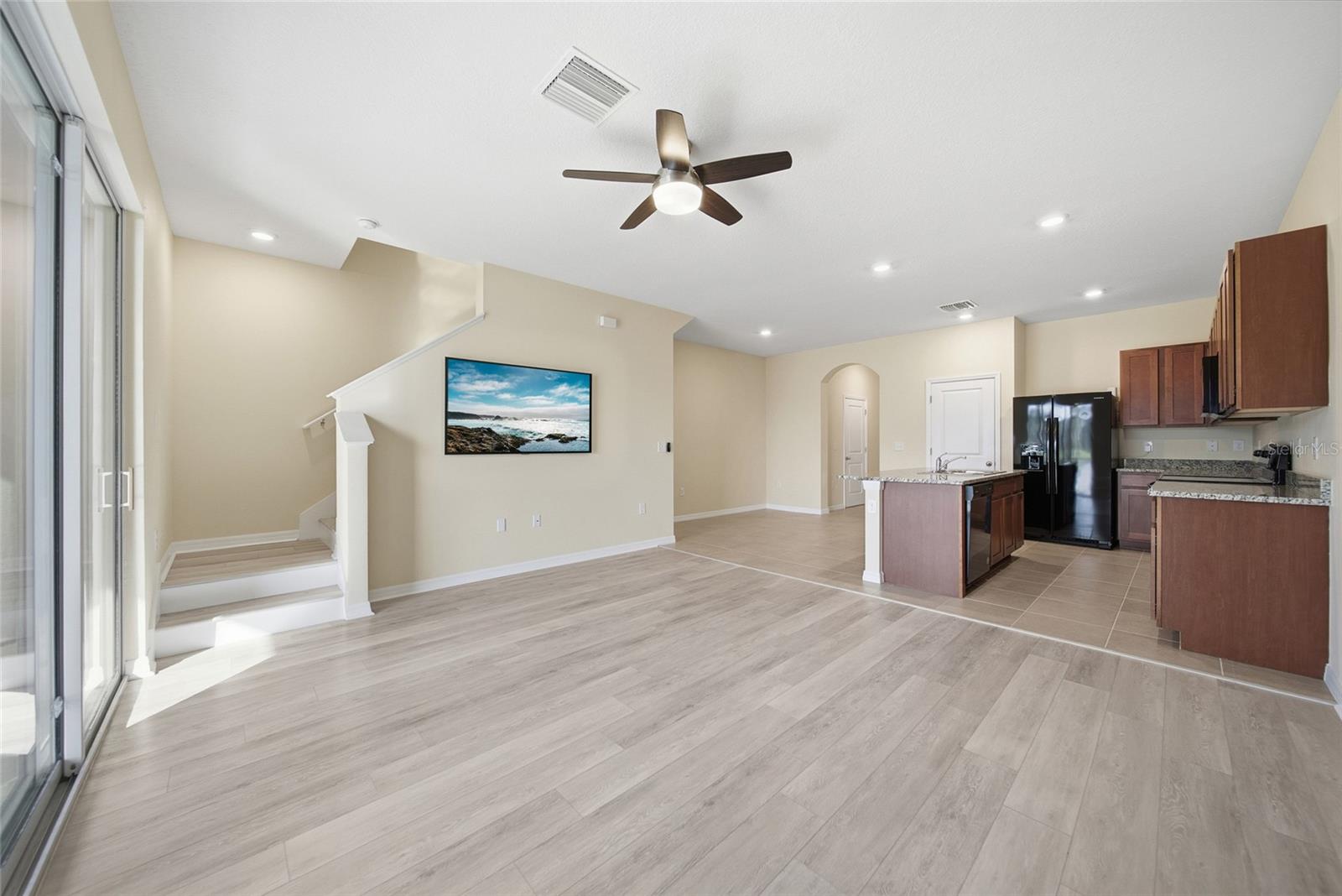 Image 5 of 48 For 2947 Suncoast Blend Drive