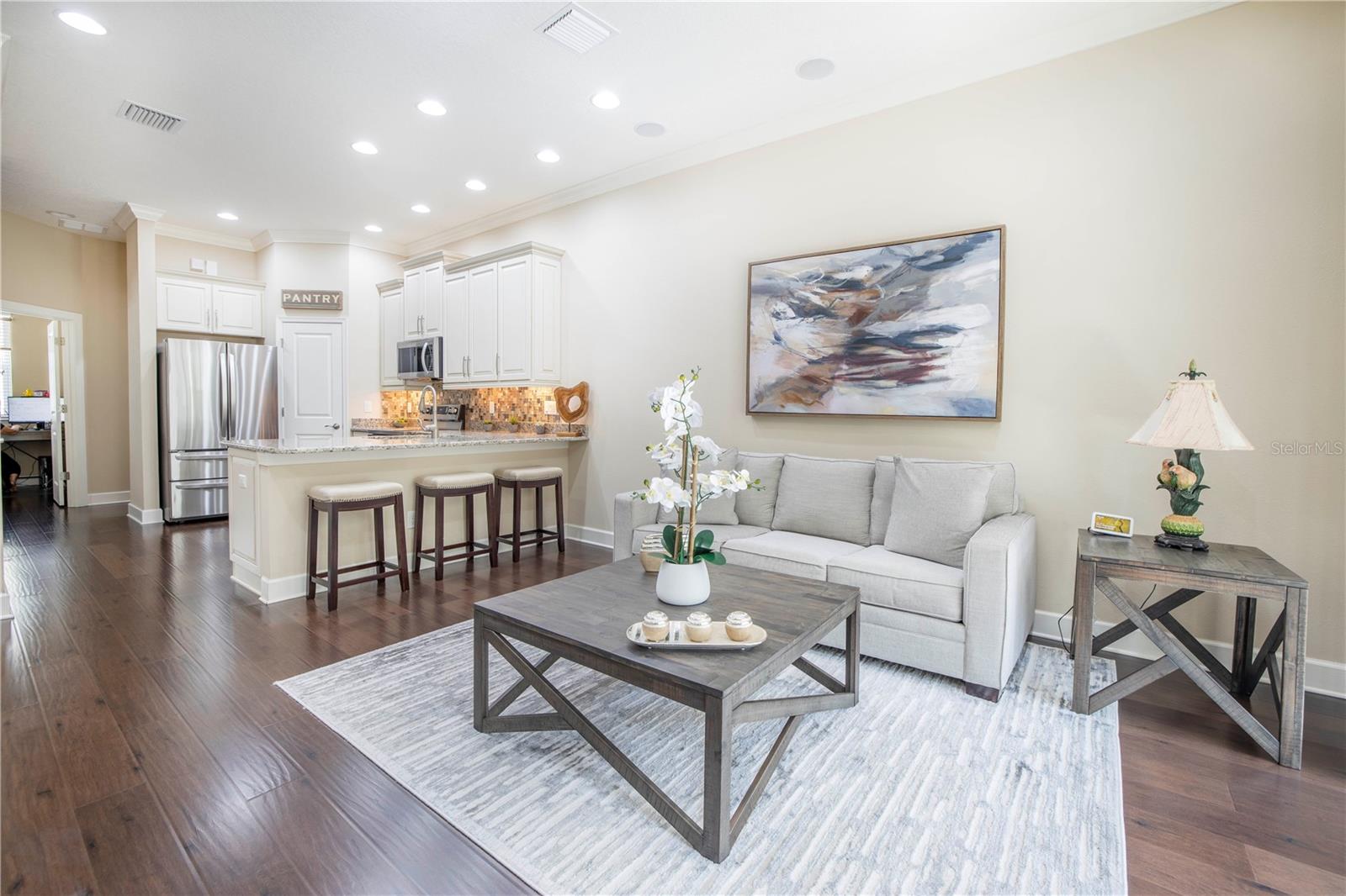 Image 10 of 64 For 6036 Anchorage Way S