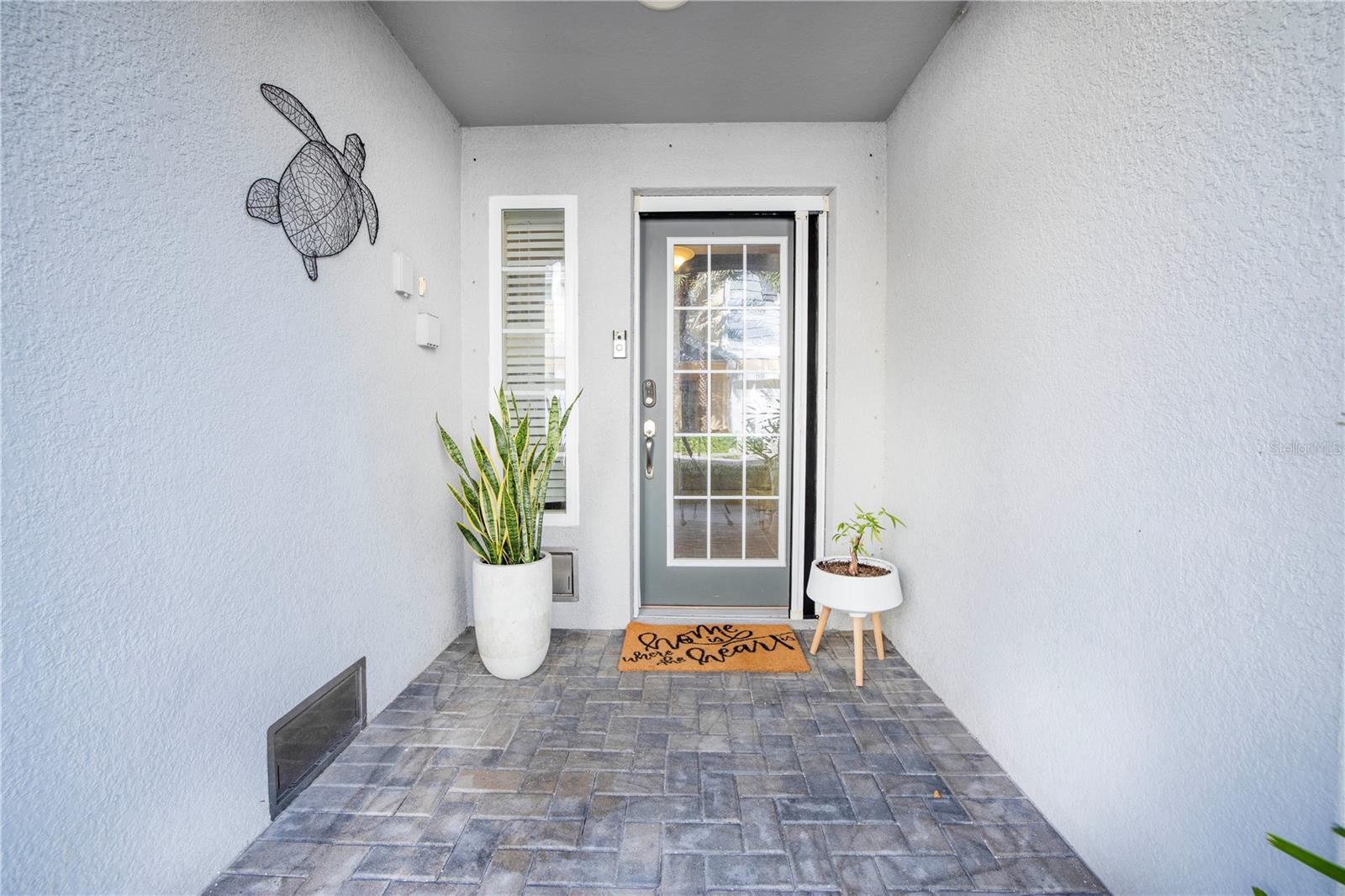 Image 2 of 64 For 6036 Anchorage Way S