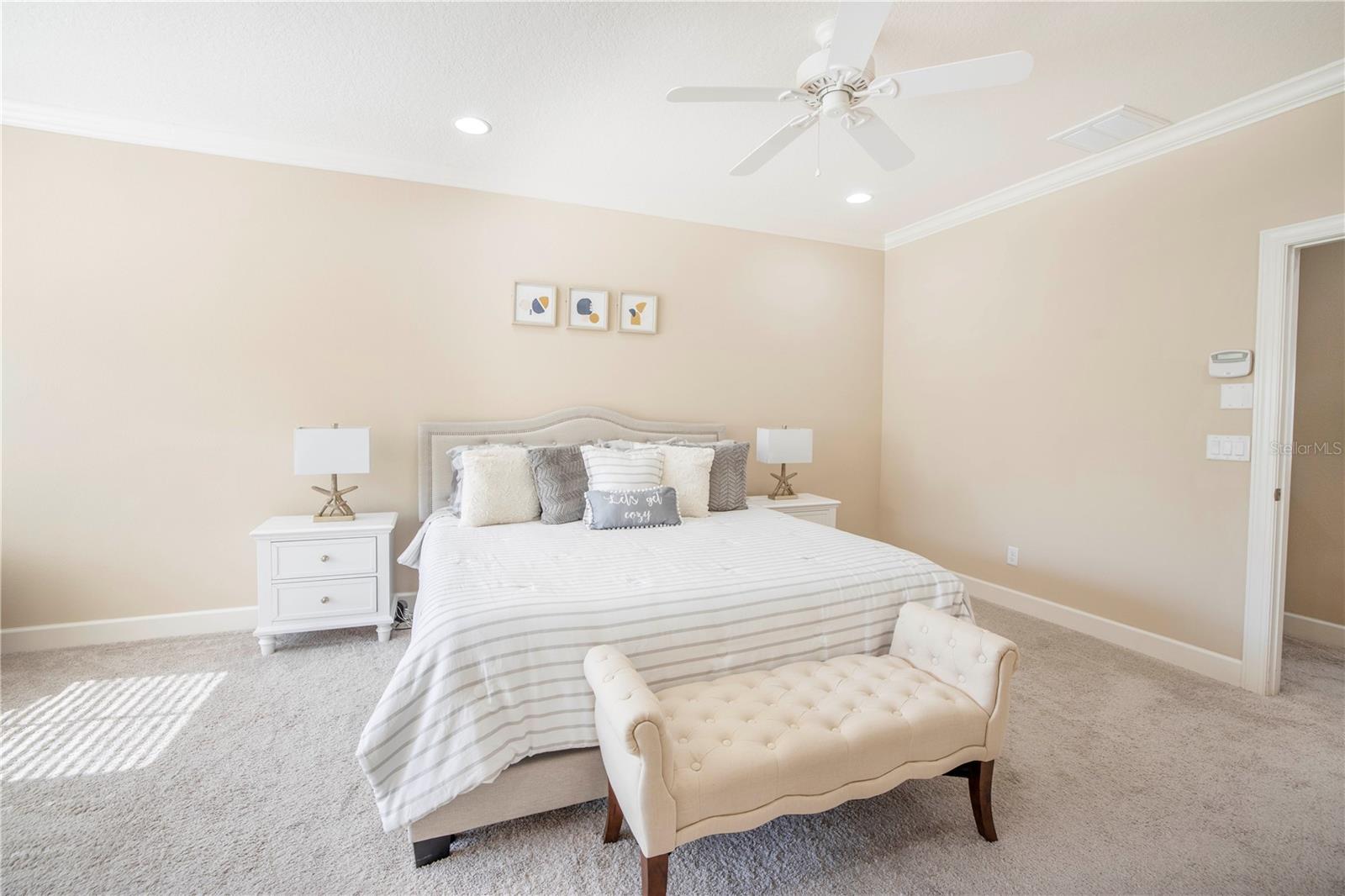 Image 24 of 64 For 6036 Anchorage Way S