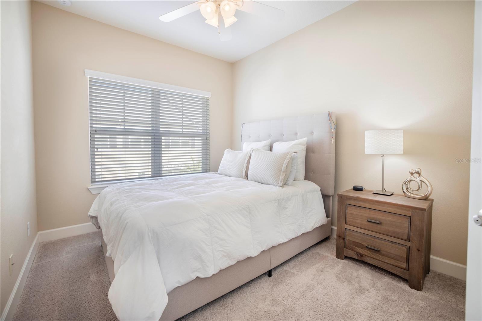 Image 28 of 64 For 6036 Anchorage Way S