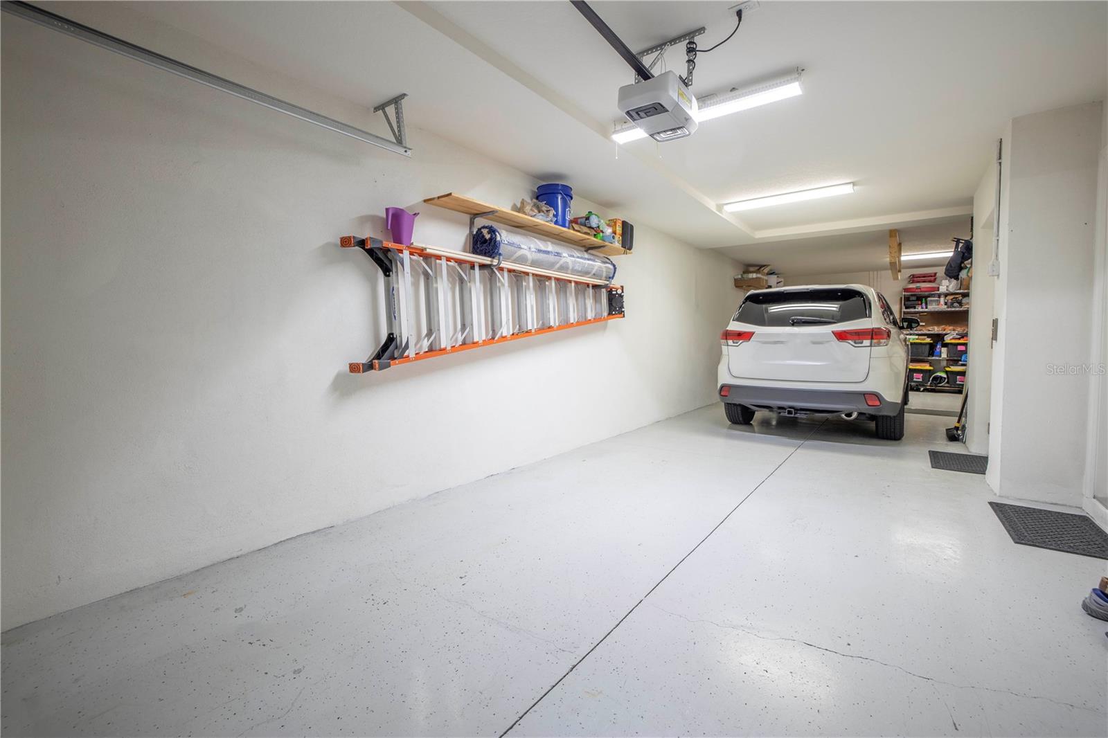 Image 34 of 64 For 6036 Anchorage Way S