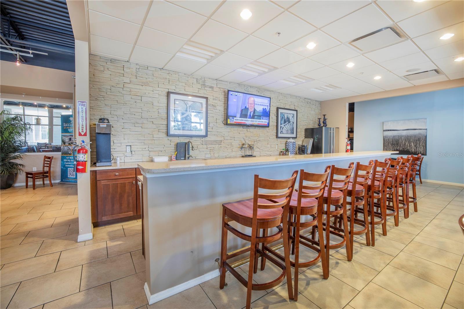 Image 42 of 64 For 6036 Anchorage Way S