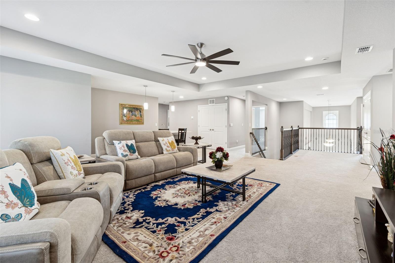 Image 34 of 99 For 19328 Eagle Creek Lane