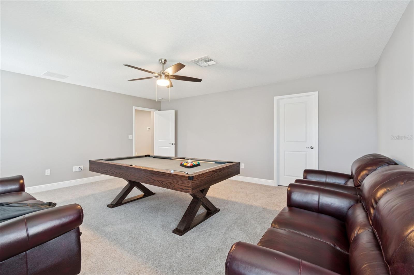 Image 40 of 99 For 19328 Eagle Creek Lane