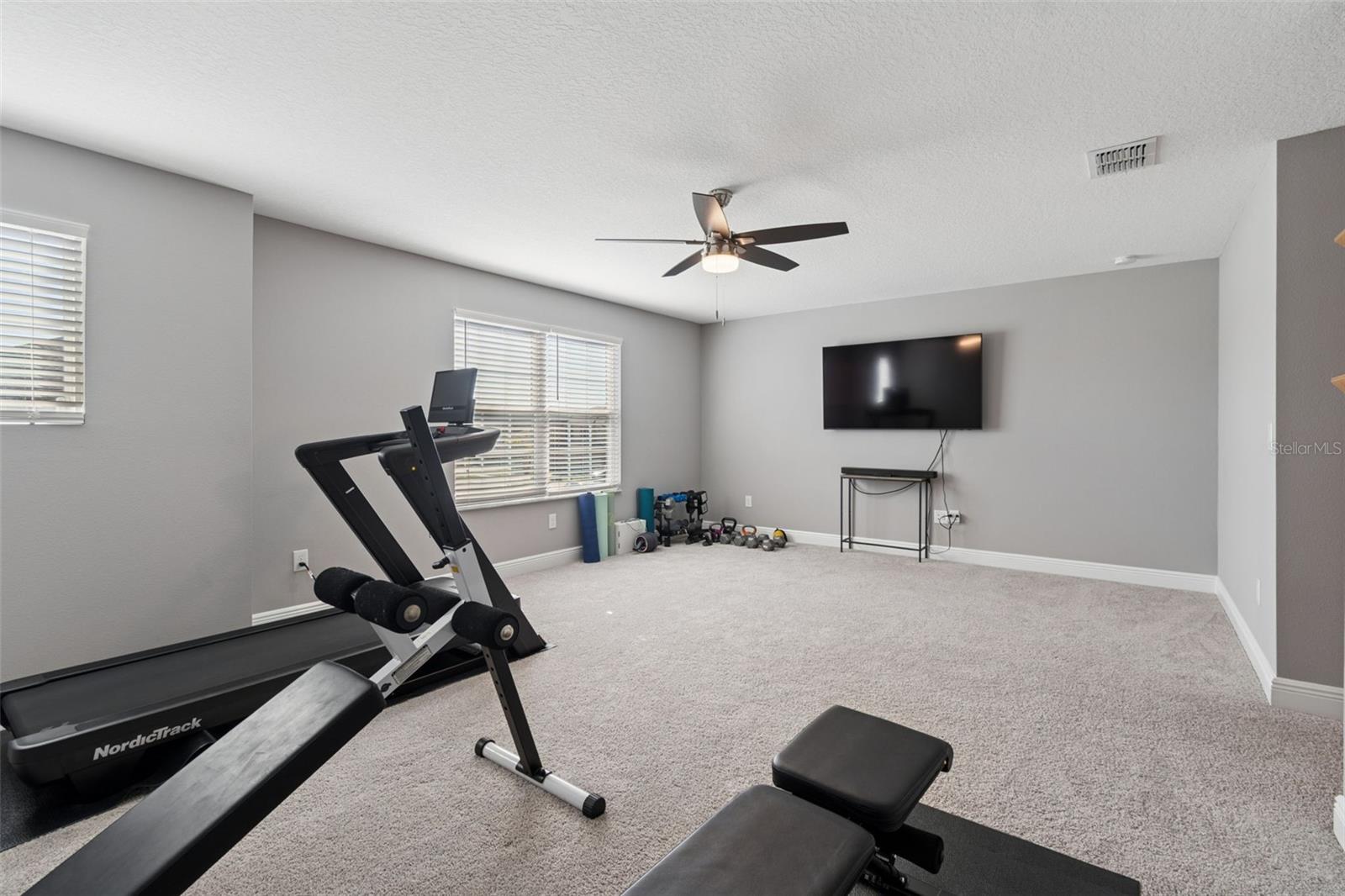 Image 47 of 99 For 19328 Eagle Creek Lane