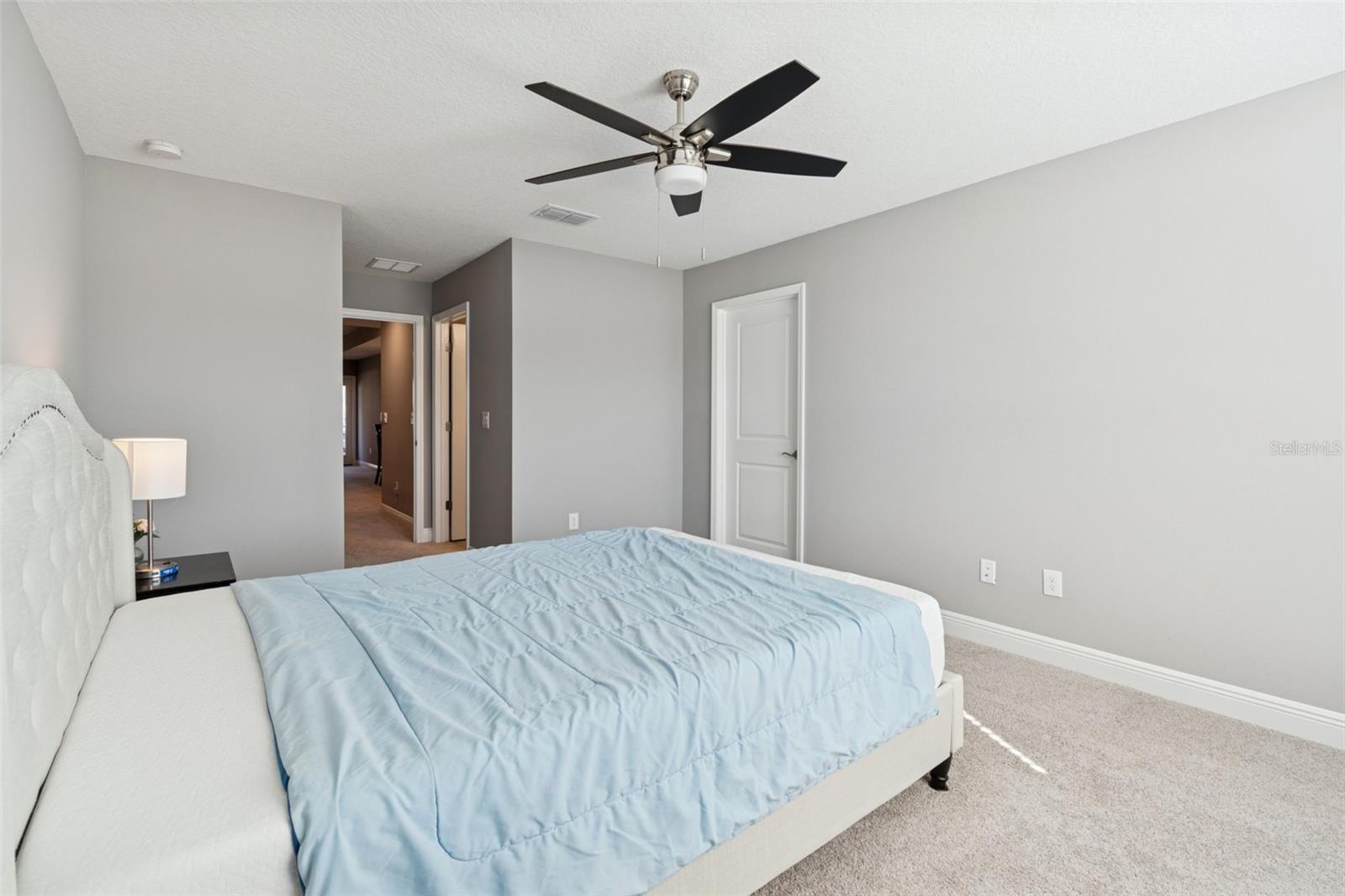 Image 55 of 99 For 19328 Eagle Creek Lane