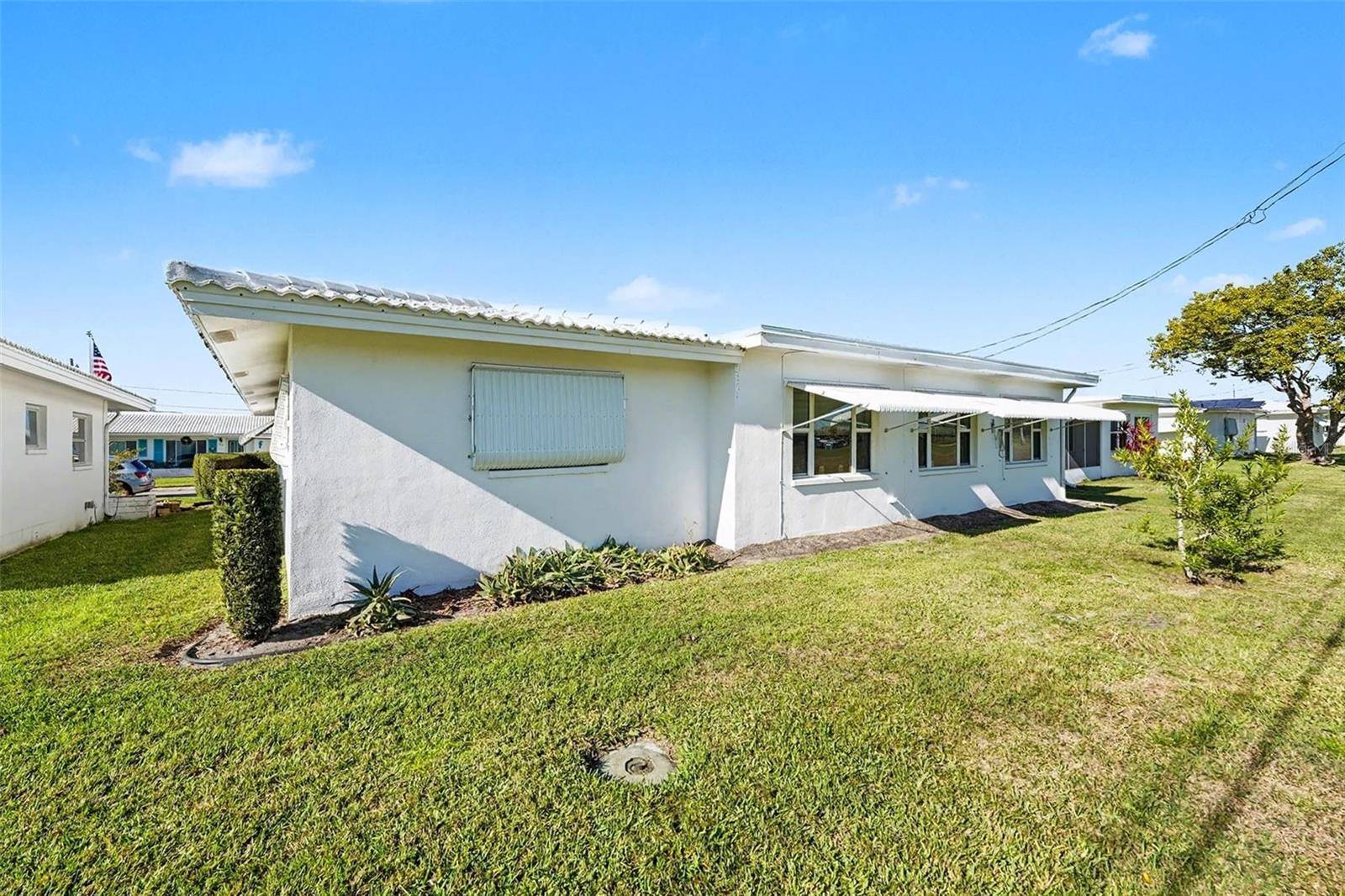 Image 20 of 28 For 9975 41st Street N