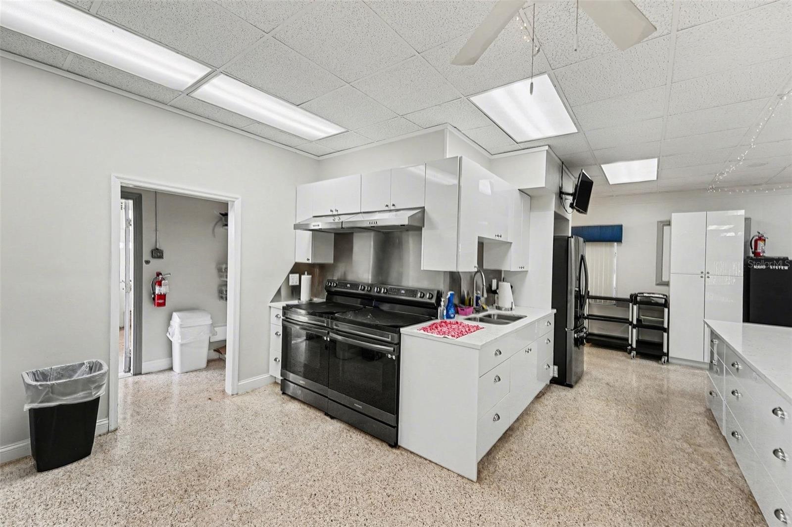 Image 25 of 28 For 9975 41st Street N