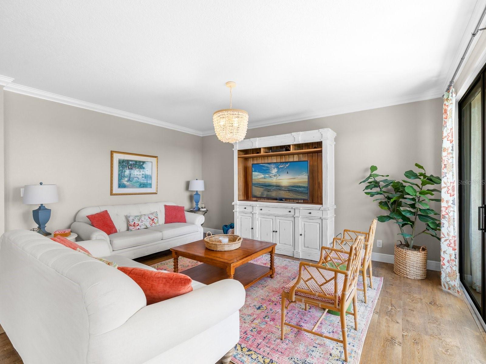 Image 15 of 53 For 4 Belleview Boulevard 804