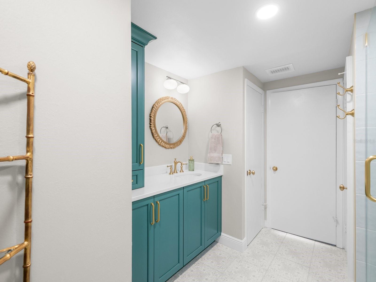 Image 26 of 53 For 4 Belleview Boulevard 804