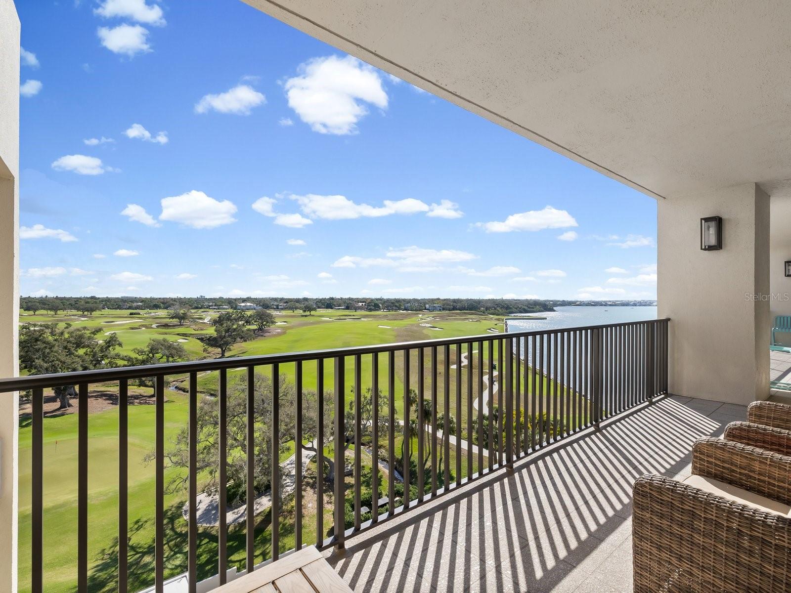 Image 29 of 53 For 4 Belleview Boulevard 804