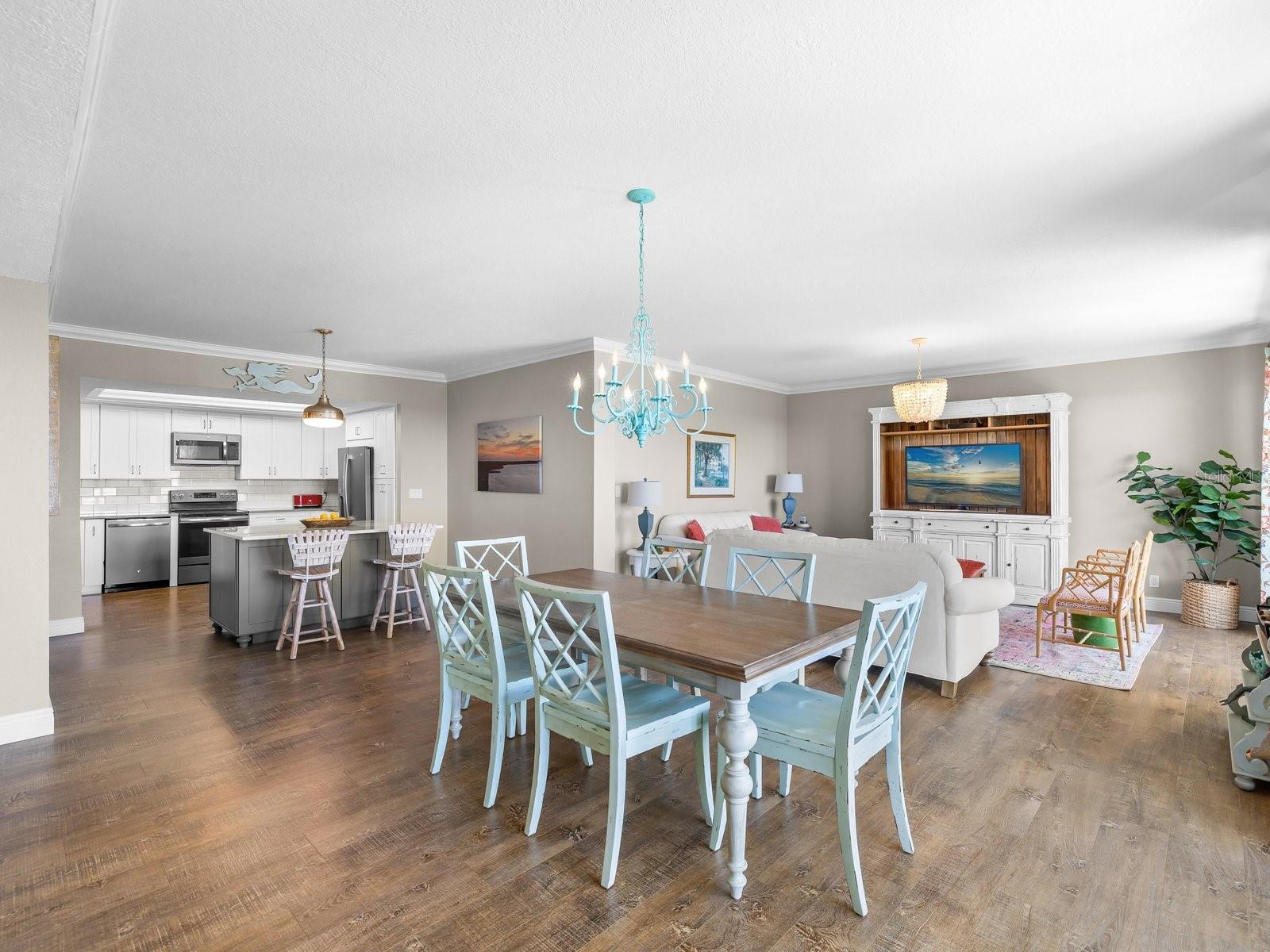 Image 4 of 53 For 4 Belleview Boulevard 804