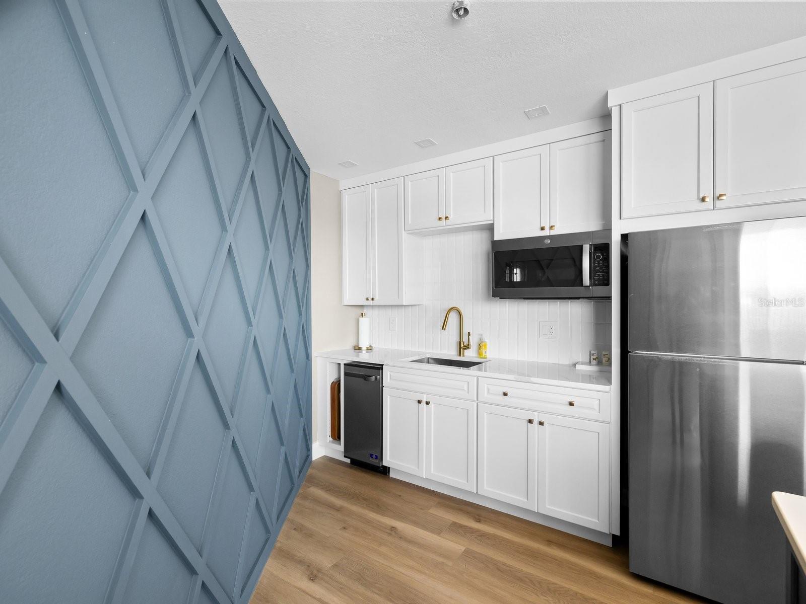 Image 43 of 53 For 4 Belleview Boulevard 804