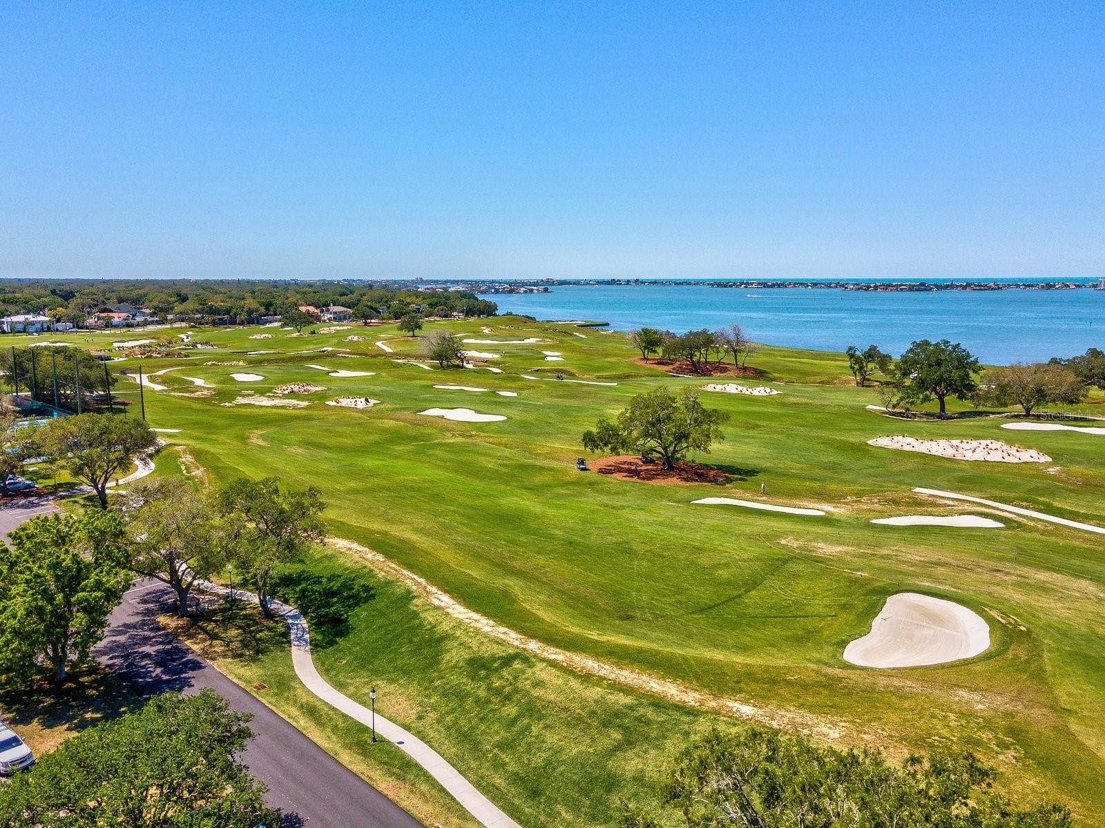 Image 47 of 53 For 4 Belleview Boulevard 804