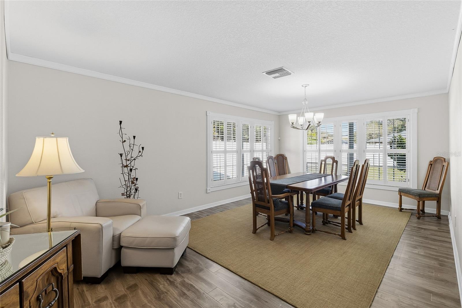 Image 14 of 46 For 8823 Kenwood Road