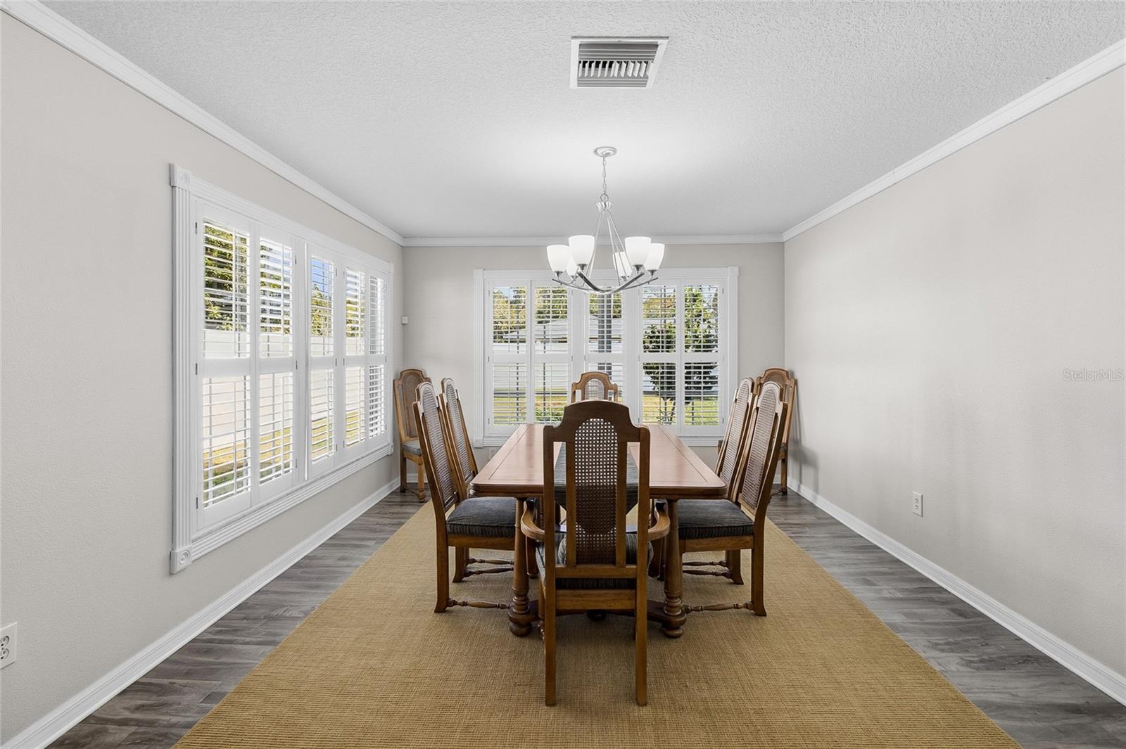 Image 16 of 46 For 8823 Kenwood Road