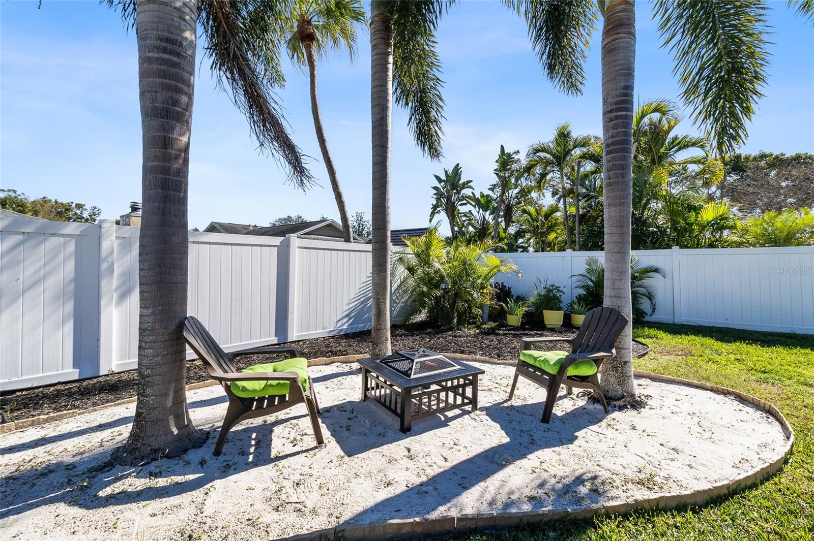 Image 34 of 46 For 8823 Kenwood Road