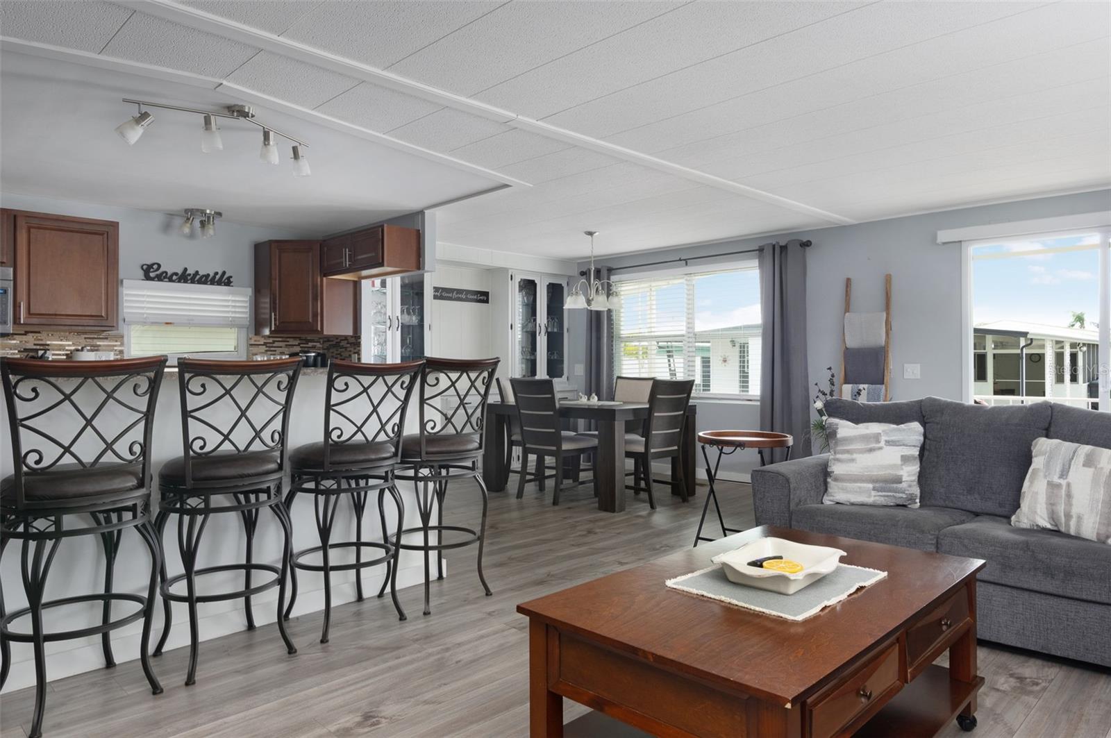 Image 12 of 32 For 34571 Gardenia Drive N