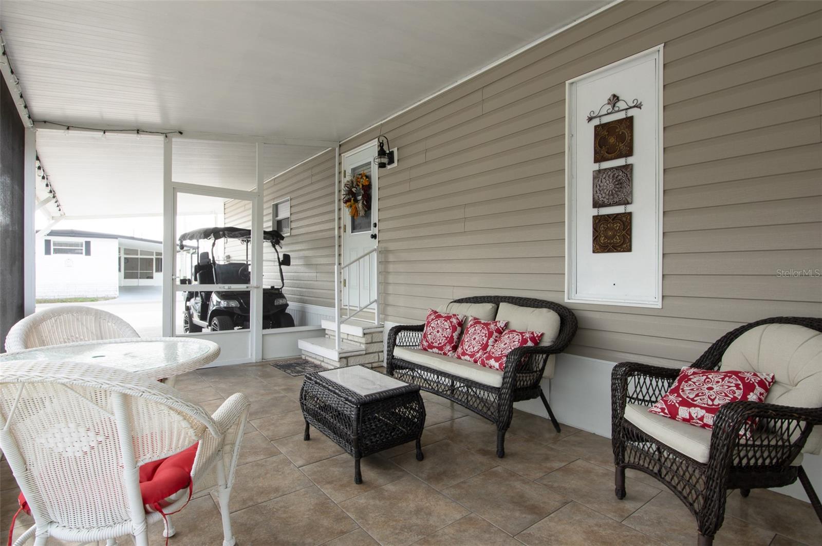 Image 20 of 32 For 34571 Gardenia Drive N