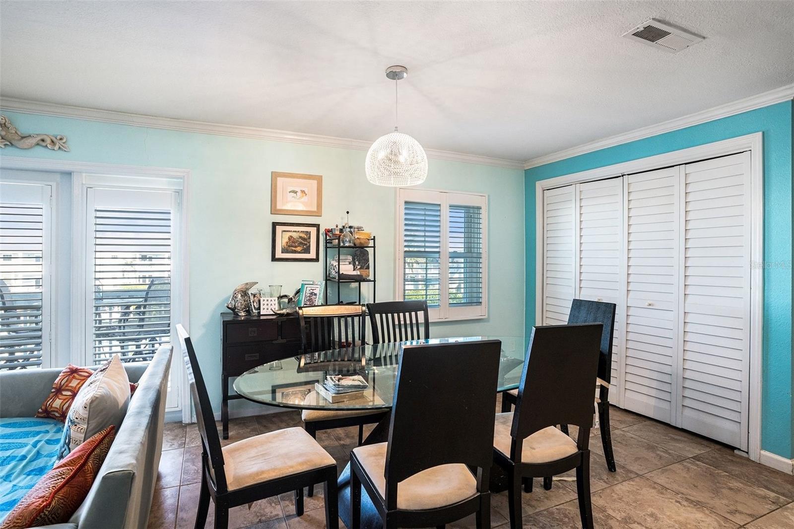 Image 10 of 22 For 5176 Salmon Drive Se D