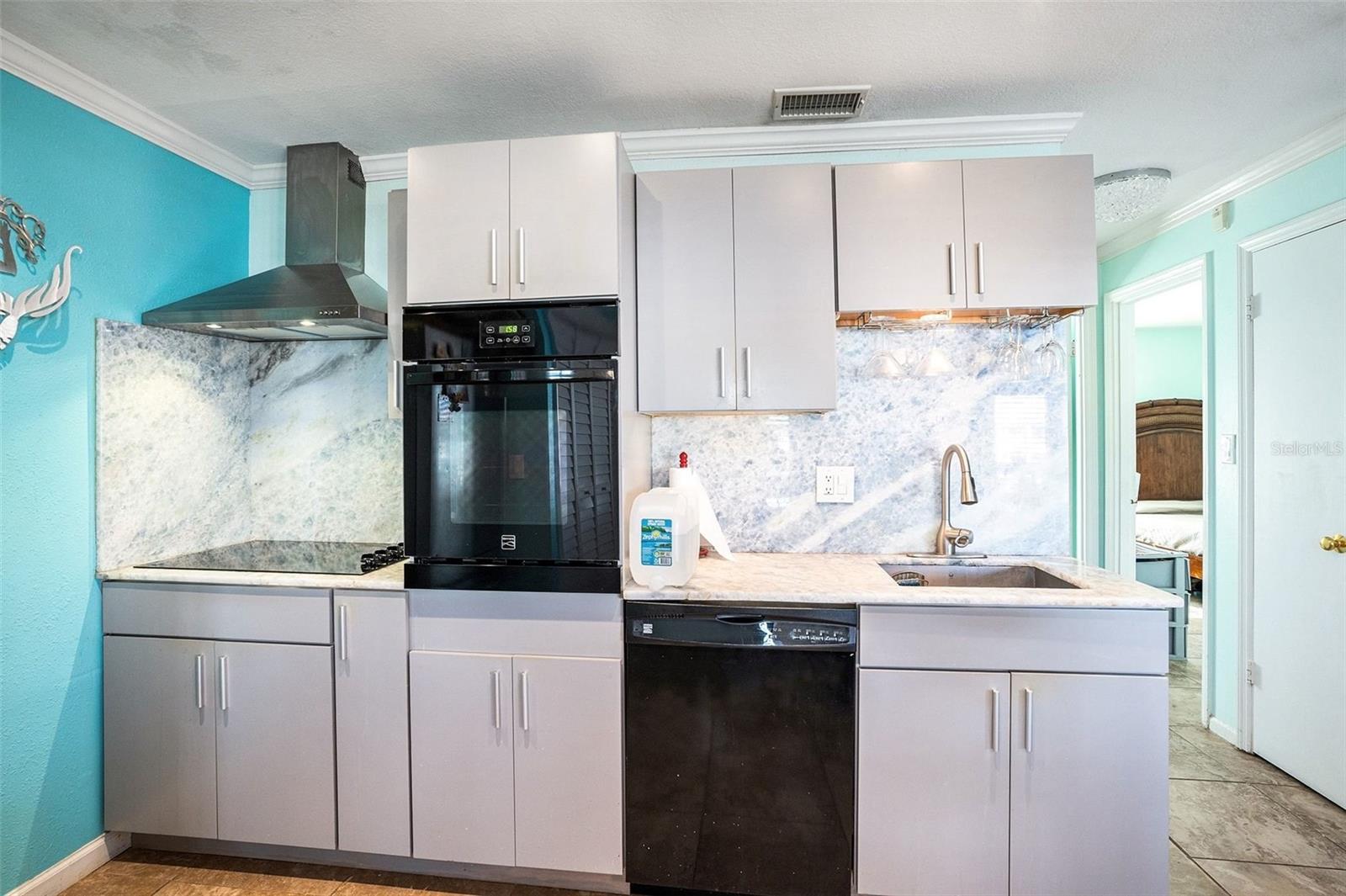 Image 5 of 22 For 5176 Salmon Drive Se D