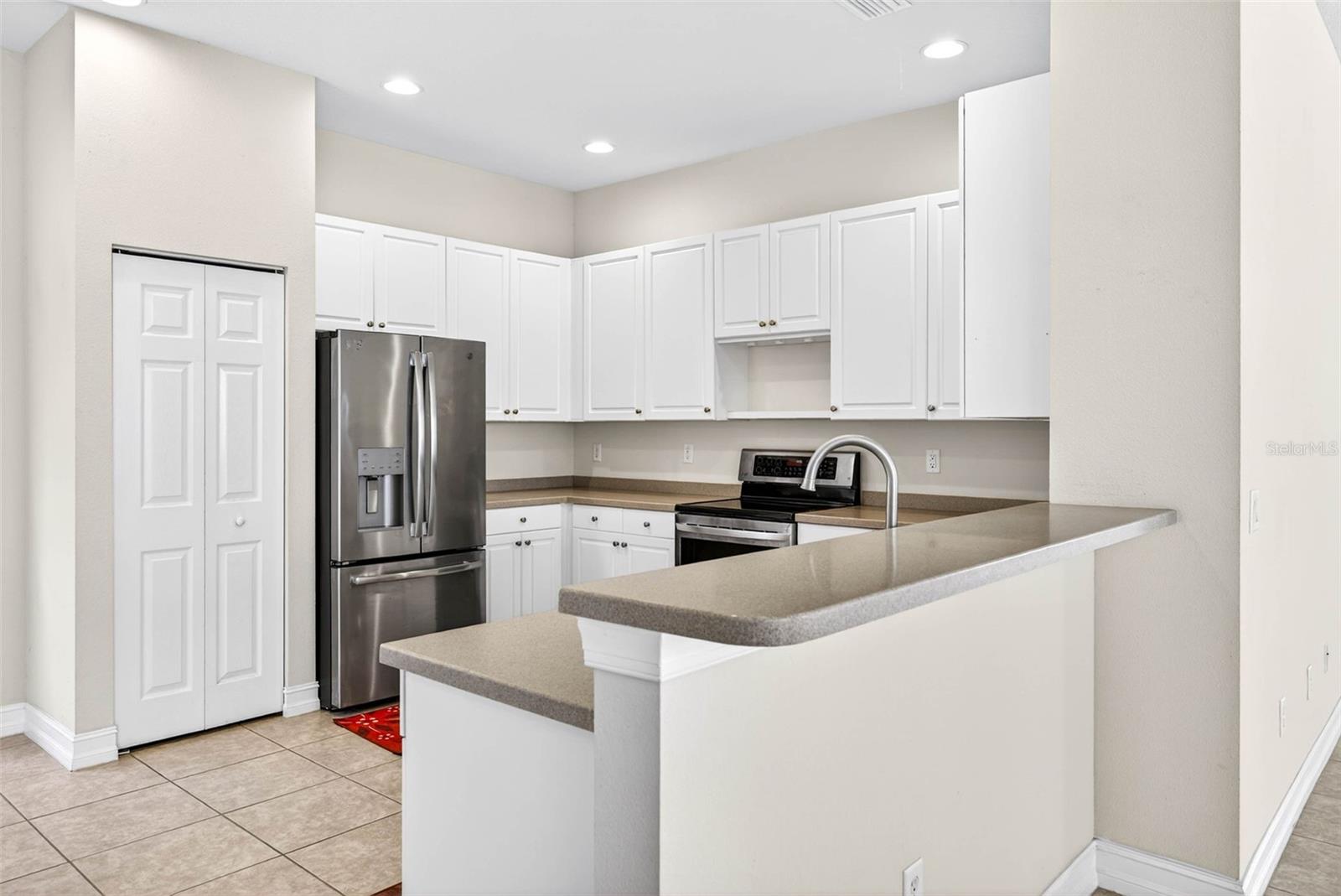 Image 20 of 76 For 15709 Crystal Waters Drive