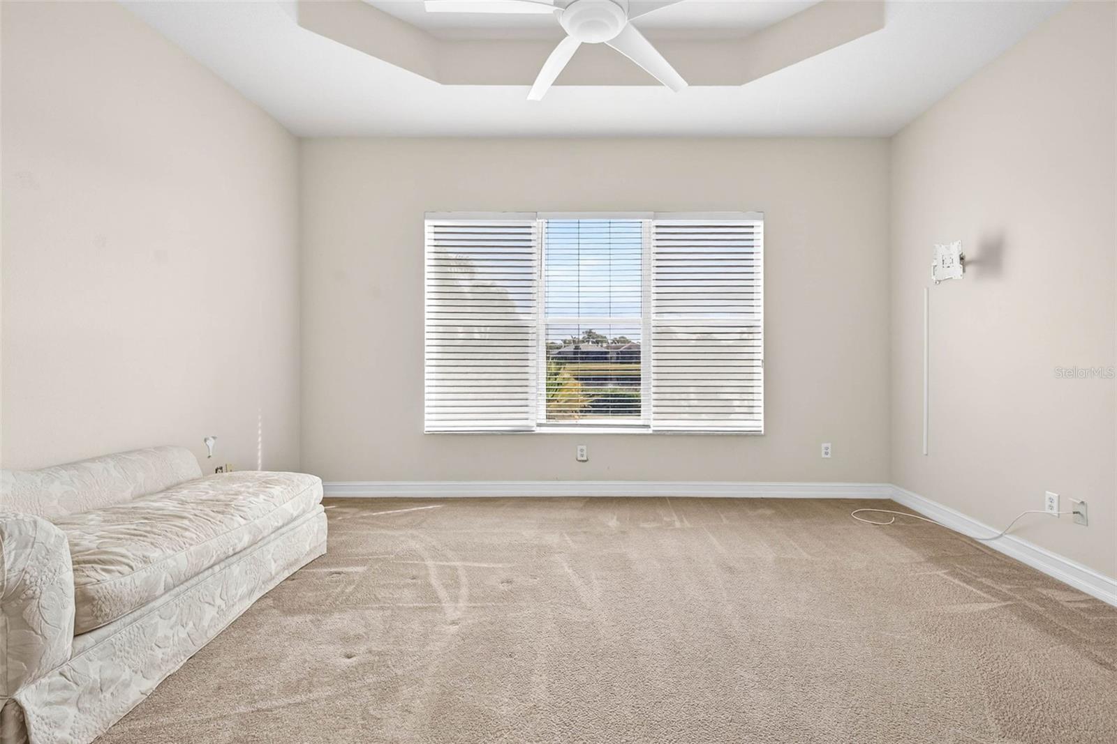 Image 44 of 76 For 15709 Crystal Waters Drive