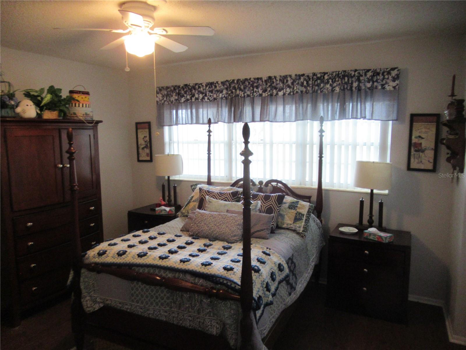 Image 32 of 39 For 2378 Ecuadorian Way  42