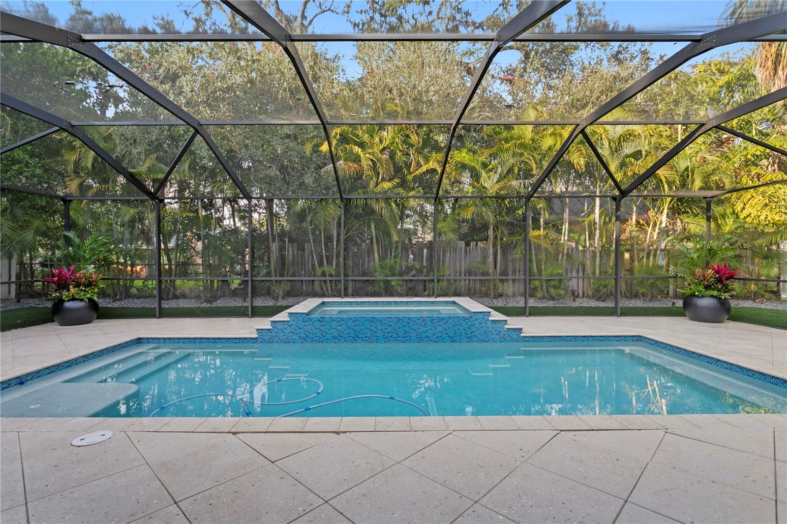 Image 13 of 93 For 4007 Horatio Street