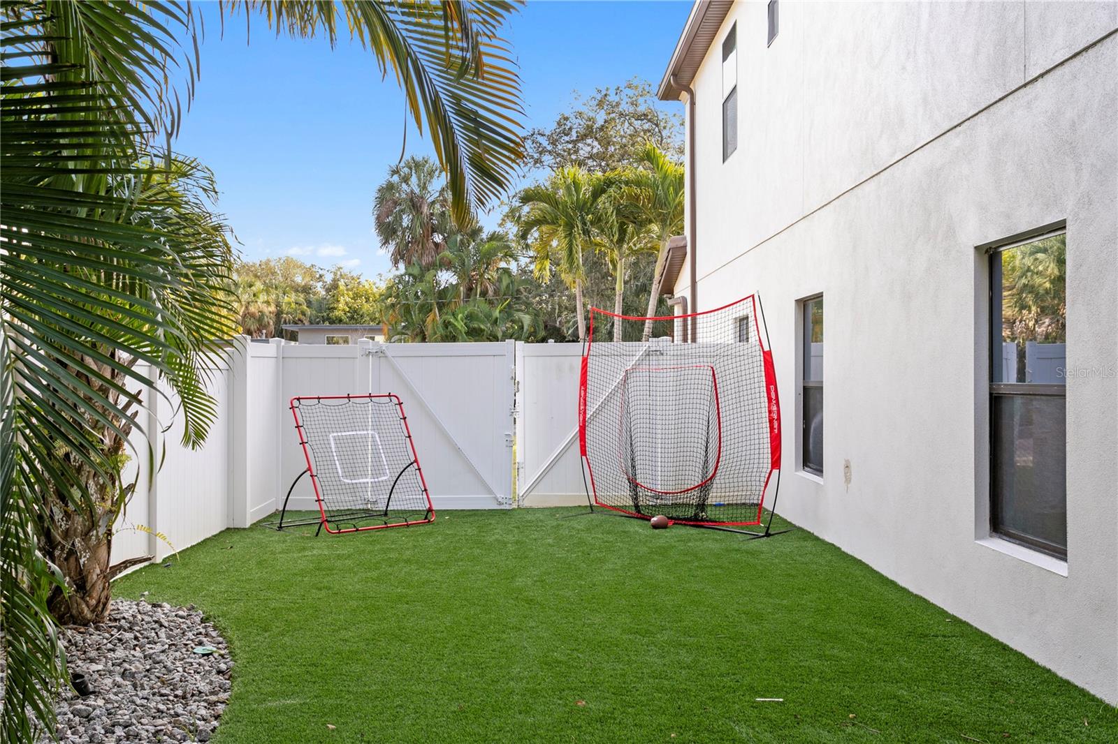 Image 20 of 93 For 4007 Horatio Street