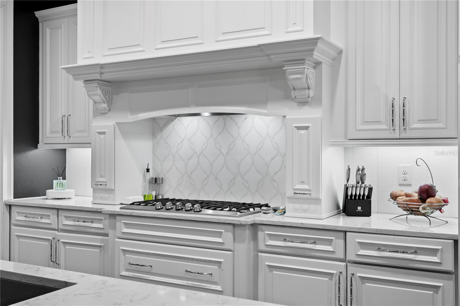 Image 41 of 93 For 4007 Horatio Street