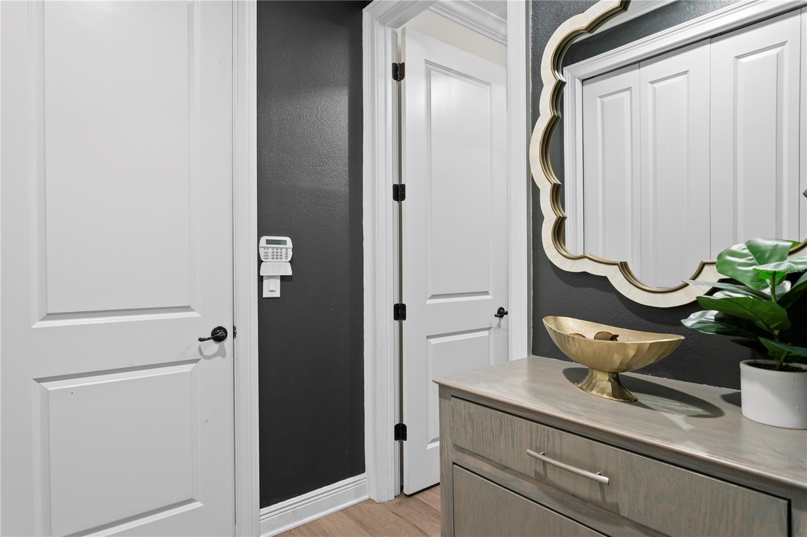 Image 44 of 93 For 4007 Horatio Street